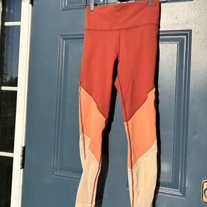 Fabletics PowerHold Zone high waisted mesh Colorblock 7/8 Leggings size S